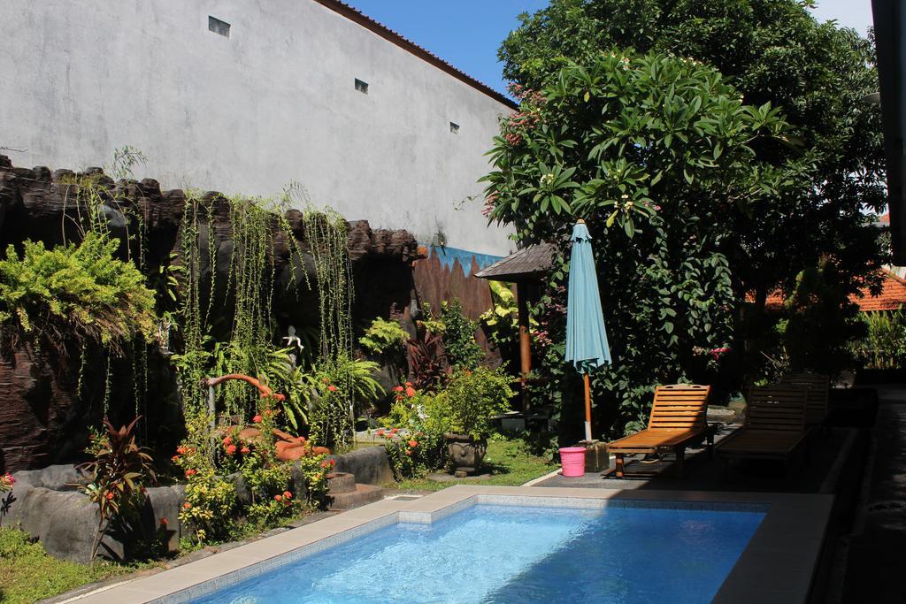 Jenny Bunker Homestay Kuta Lombok Exterior foto