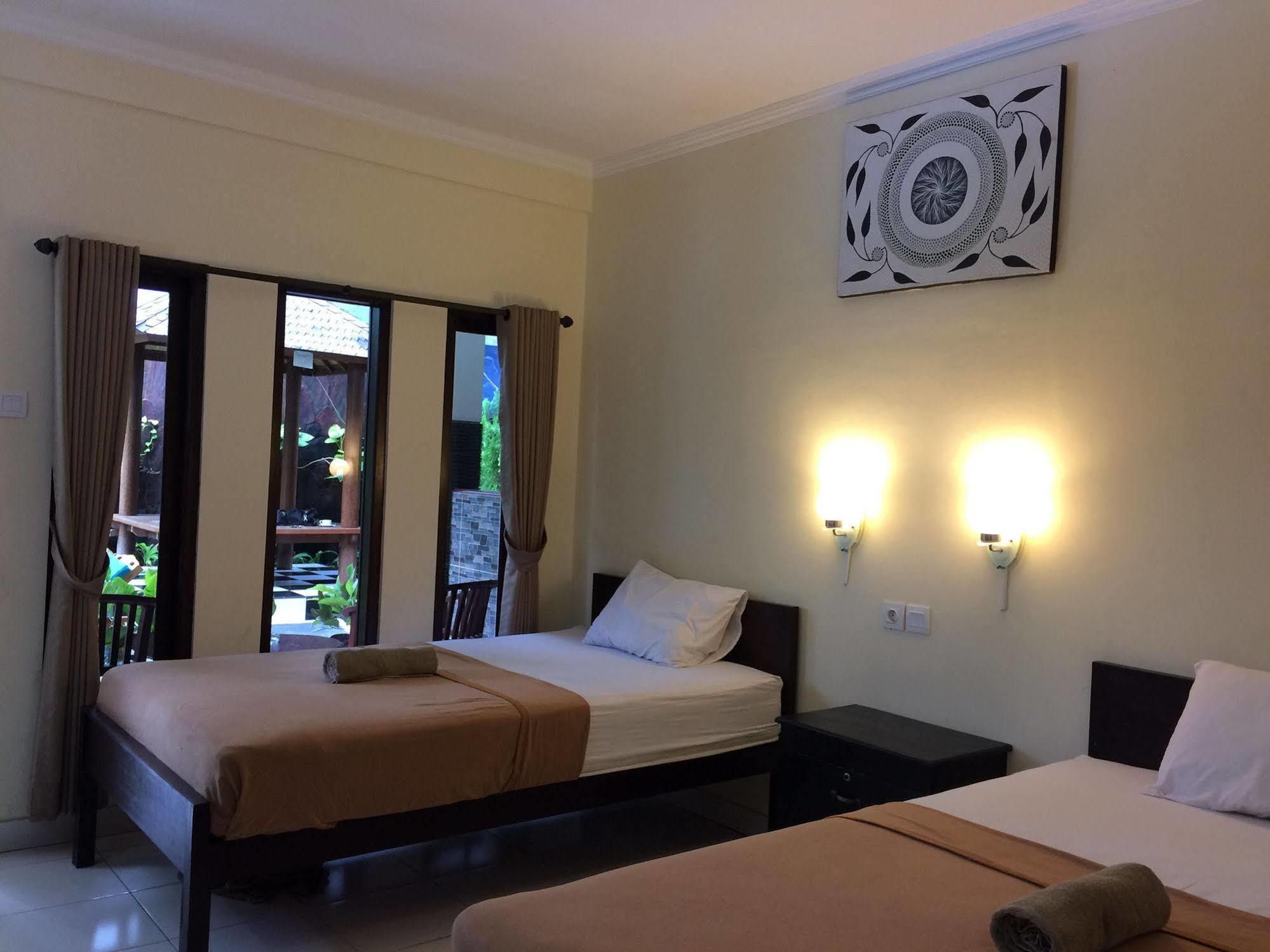 Jenny Bunker Homestay Kuta Lombok Exterior foto
